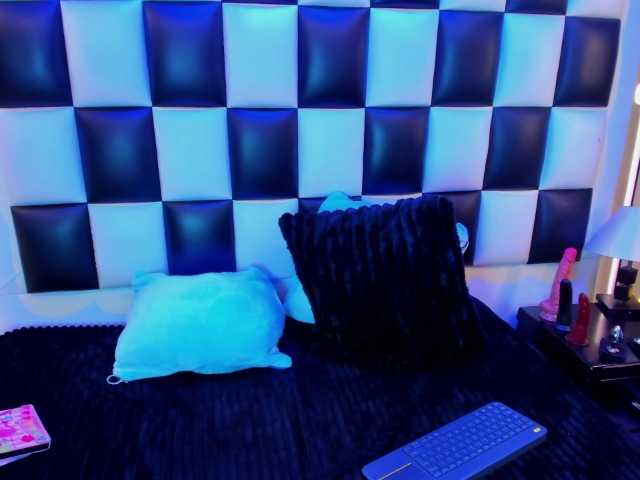 le modèle morganasmit est en webcam porno dans un show sur le site bongacams, il possède les tags suivants: Latino/Hispanic,Brunette,Shaved
