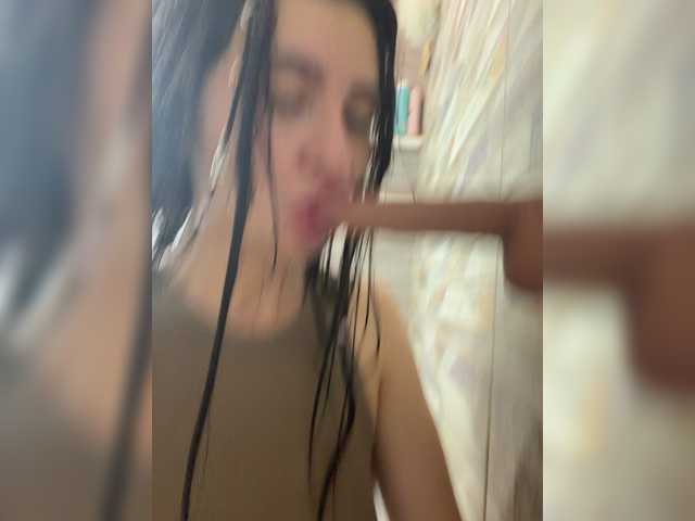 видео TinaTingle