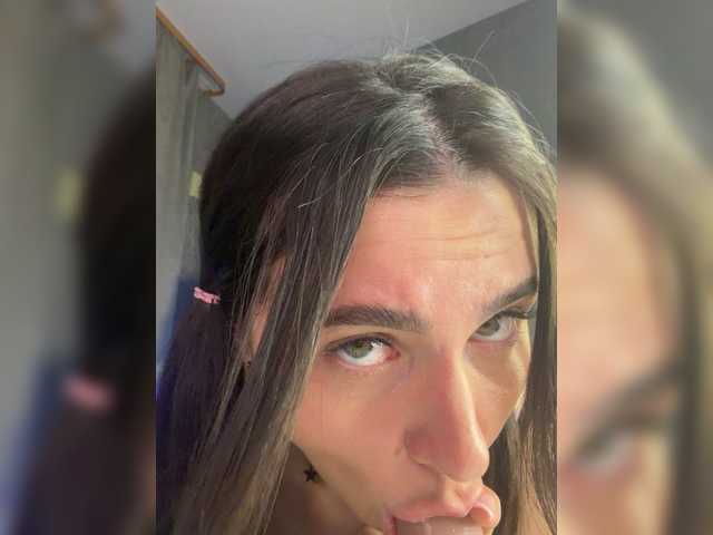 TinaTingle's BongaCams show and profile