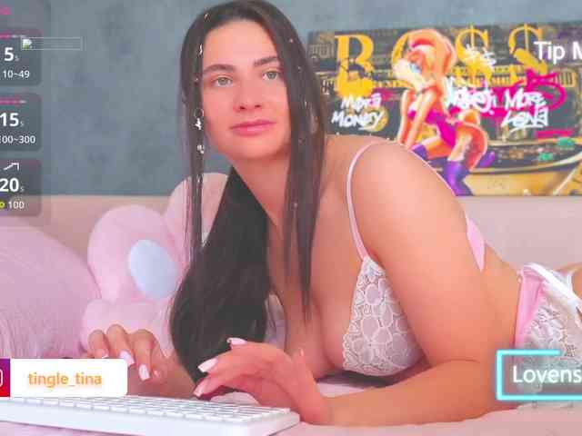 TinaTingle webcam