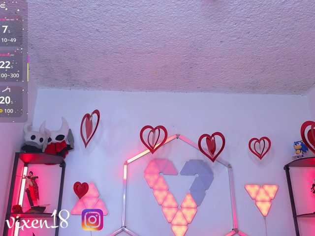 littlevixen live cam on BongaCams