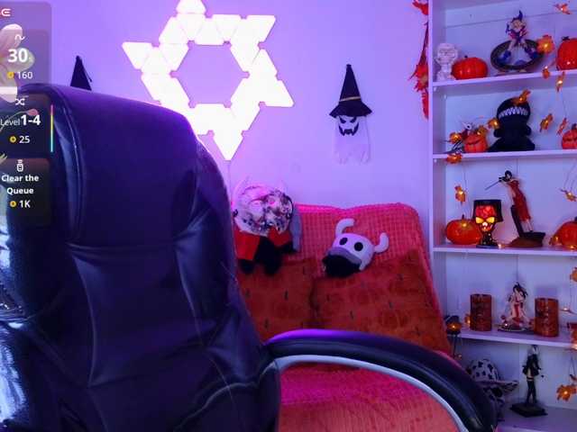 littlevixen live cam on BongaCams