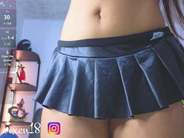 littlevixen live cam on BongaCams