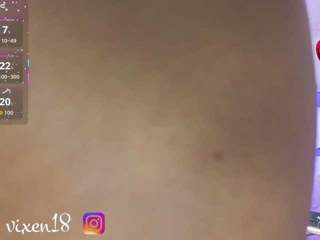 littlevixen live cam on BongaCams