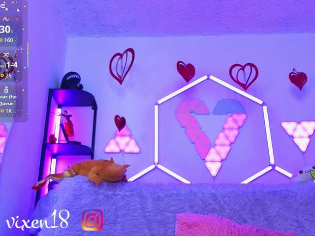 littlevixen live cam on BongaCams