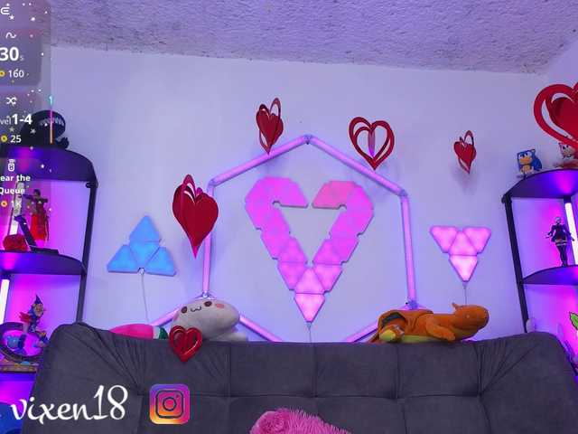 littlevixen live cam on BongaCams