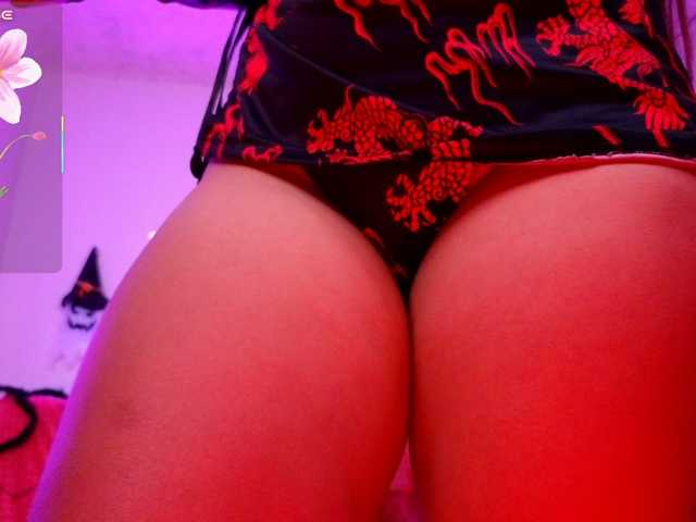 littlevixen live cam on BongaCams