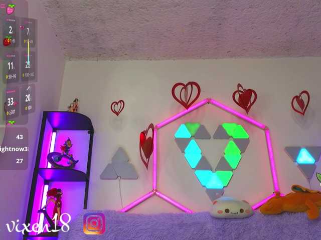 littlevixen live cam on BongaCams
