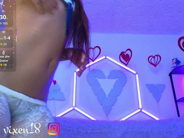 littlevixen live cam on BongaCams