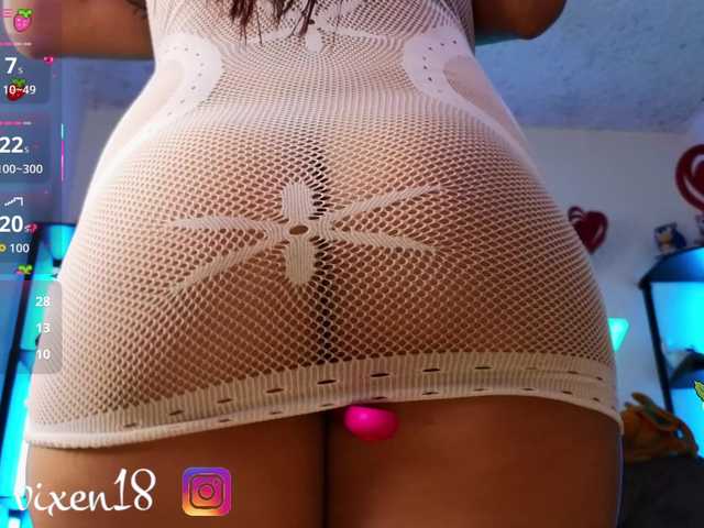 littlevixen live cam on BongaCams