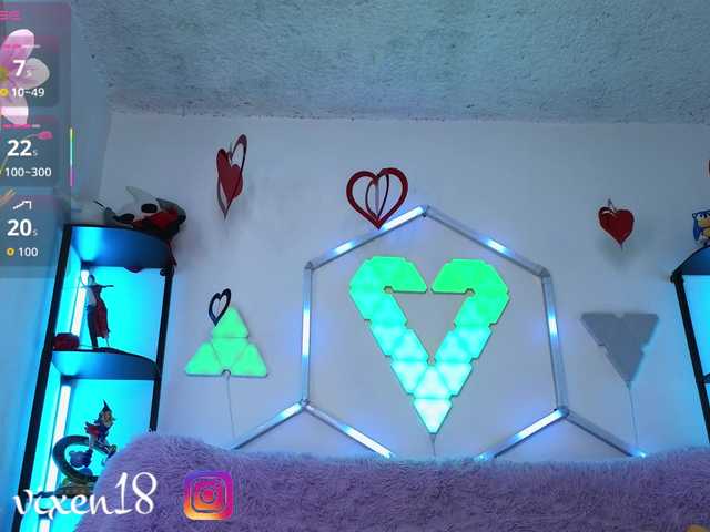 littlevixen live cam on BongaCams