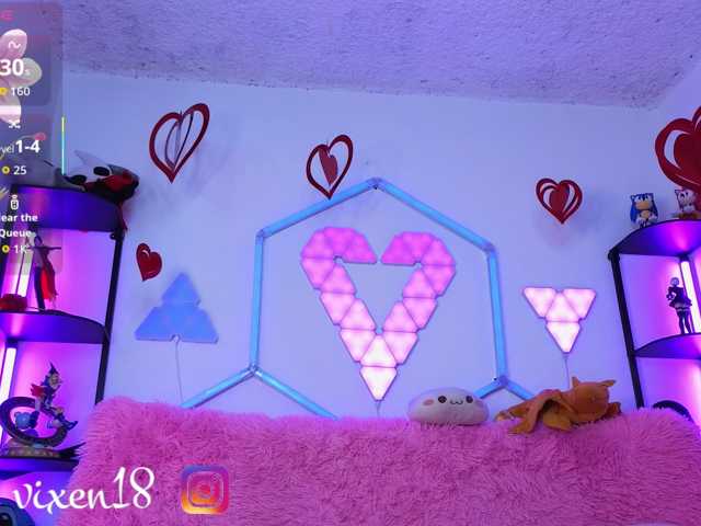 littlevixen live cam on BongaCams