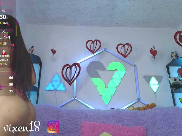 littlevixen live cam on BongaCams