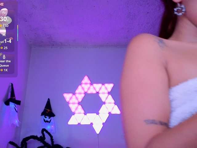 littlevixen live cam on BongaCams