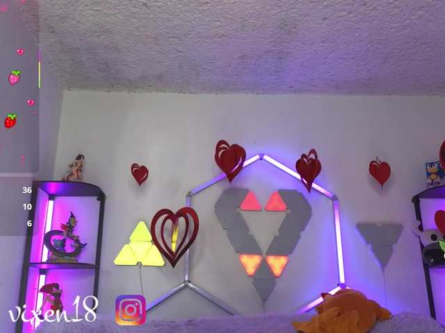 littlevixen live cam on BongaCams
