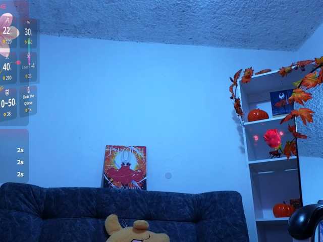 littlevixen live cam on BongaCams