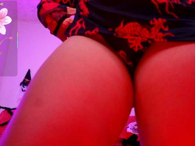 littlevixen live cam on BongaCams
