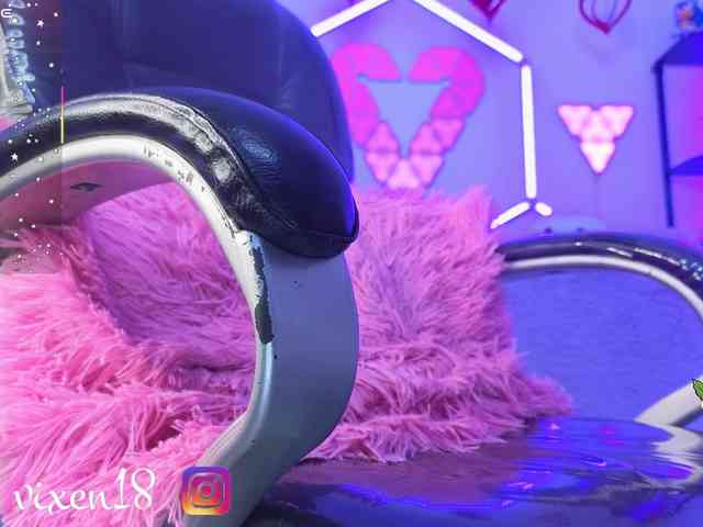 littlevixen webcam