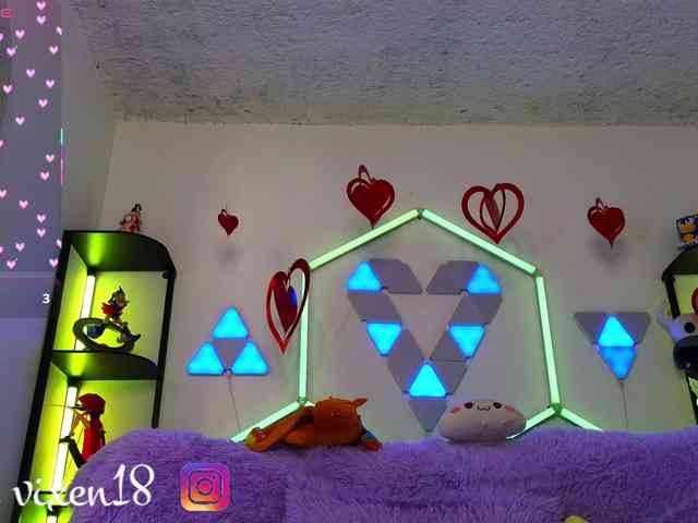 littlevixen webcam