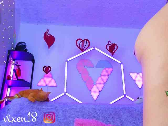 littlevixen webcam