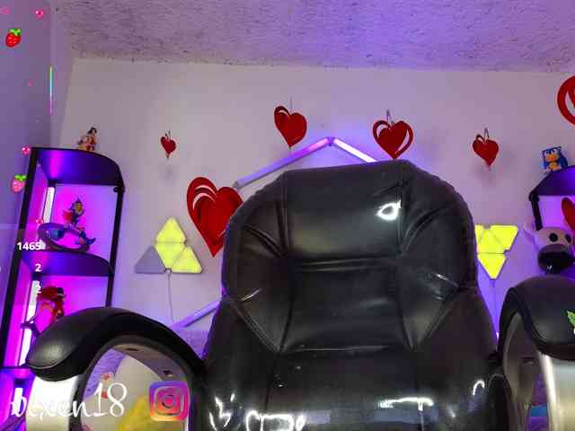 littlevixen webcam