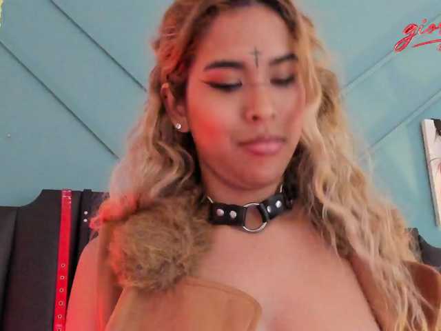 Giorgiina live cam on BongaCams