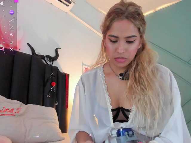 Giorgiina live cam on BongaCams