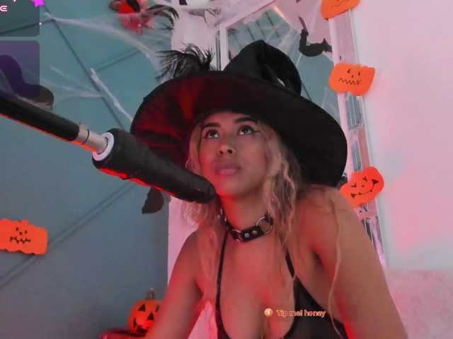 Giorgiina live cam on BongaCams