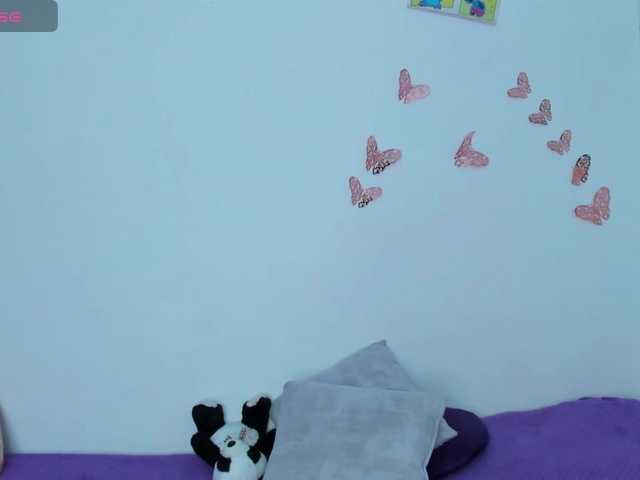 emilyrouss live cam on BongaCams