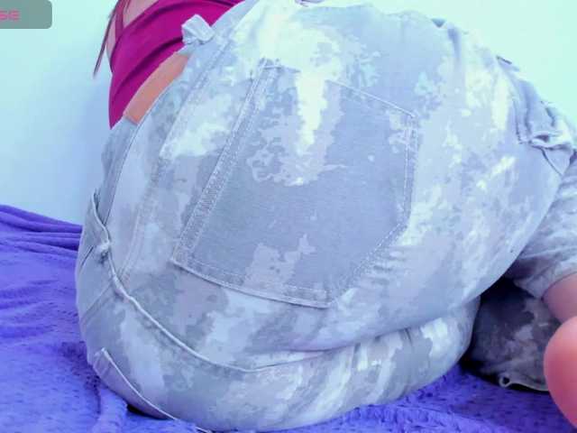 emilyrouss Live Cam on BongaCams