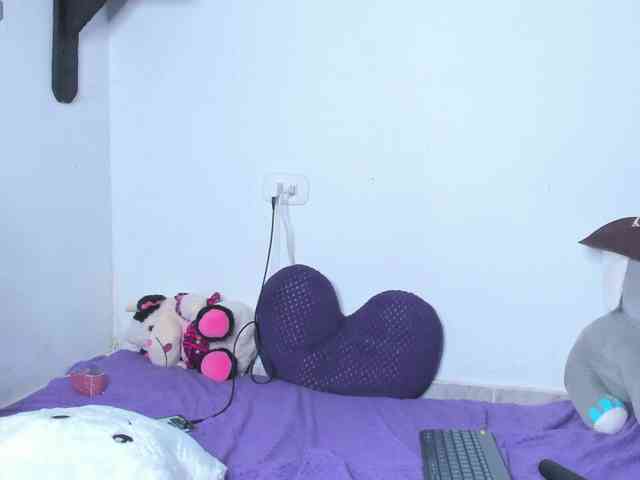 emilyrouss webcam