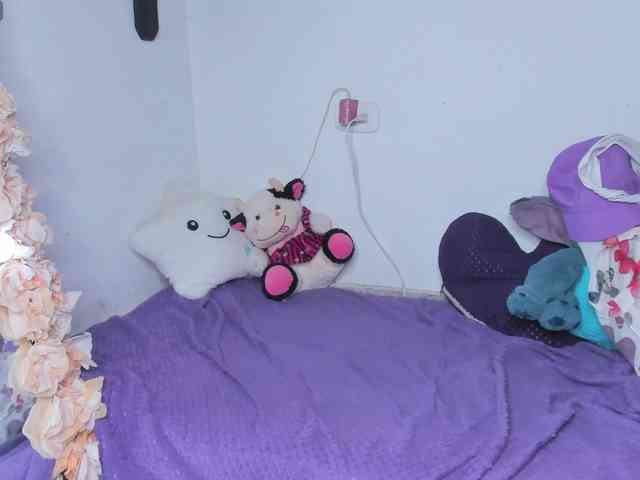 emilyrouss webcam