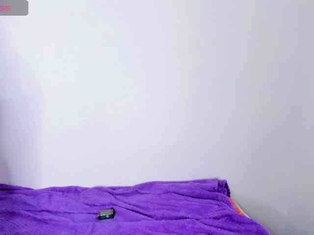 emilyrouss Live Webcam on BongaCams