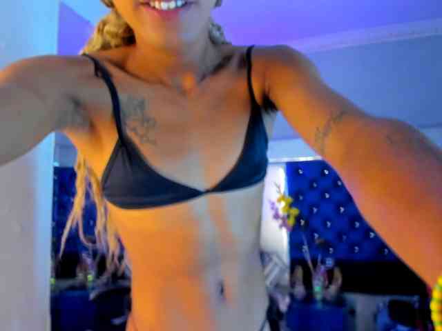 CiaraSmith-TS Live Webcam on BongaCams