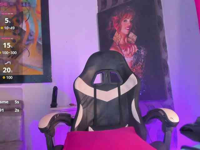 CiaraSmith-TS Sex Cam Show