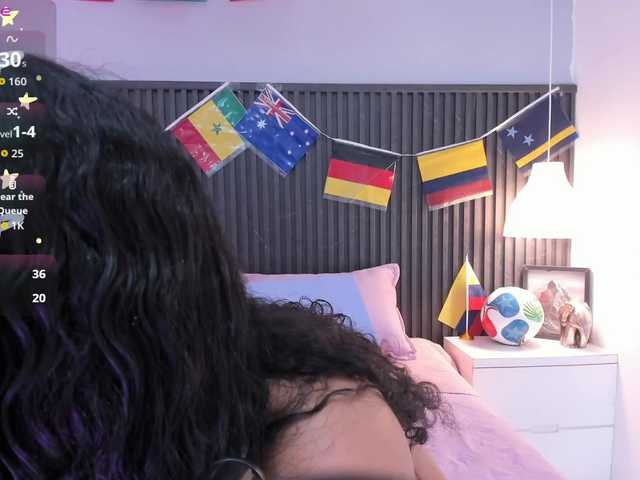 Lena-Ricci live cam on BongaCams