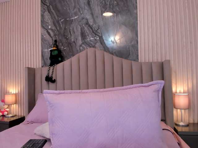 Lena-Ricci, en vivo ahora en BongaCams