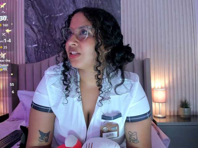 Lena-Ricci, en vivo ahora en BongaCams