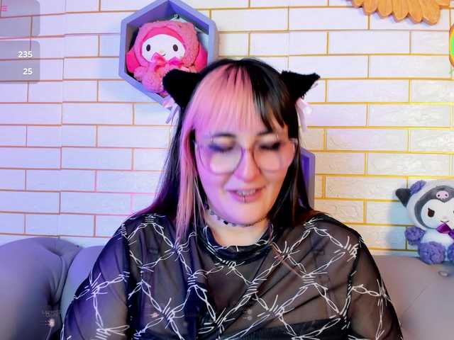 gomory-kitty live sex show