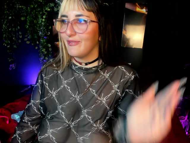 Gomory-kitty's BongaCams show and profile