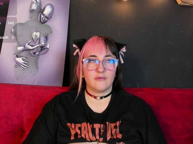 Gomory-kitty live cam on BongaCams