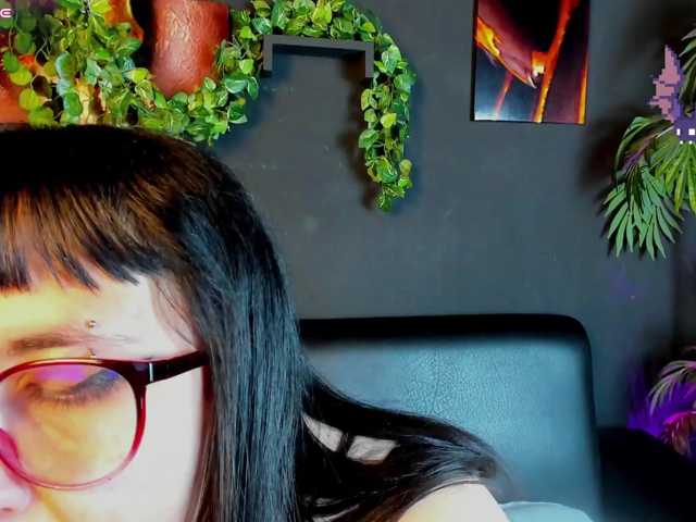 Gomory-kitty live cam on BongaCams