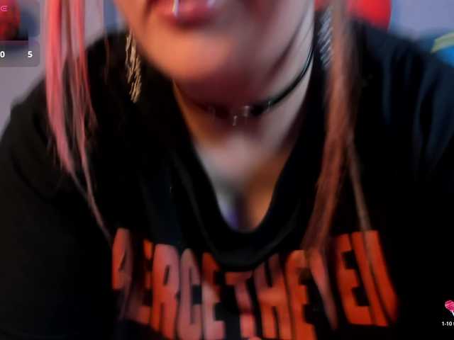 Gomory-kitty live cam on BongaCams