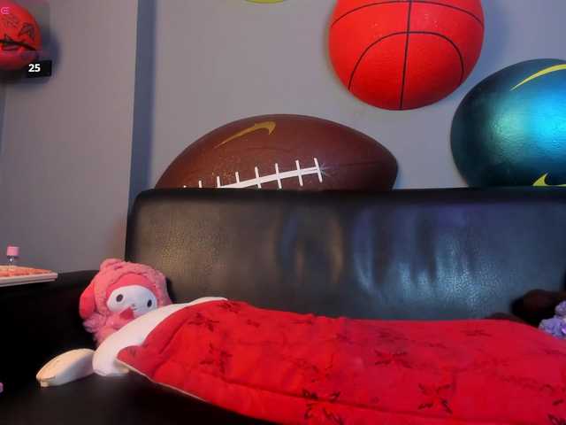 Gomory-kitty live cam on BongaCams