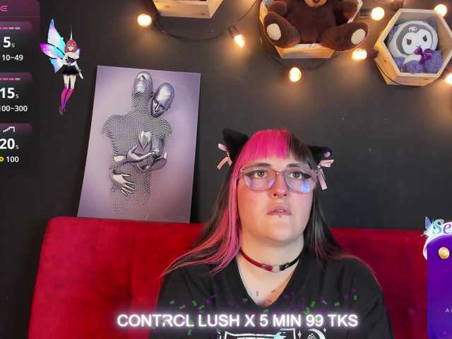 Gomory-kitty live cam on BongaCams