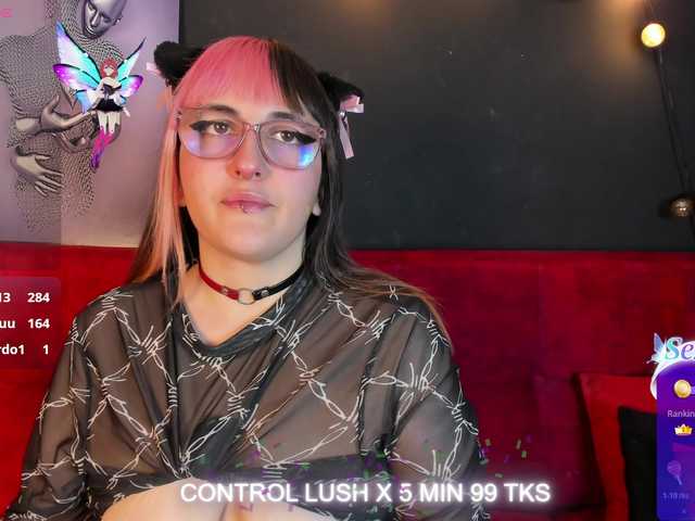 Gomory-kitty live cam on BongaCams
