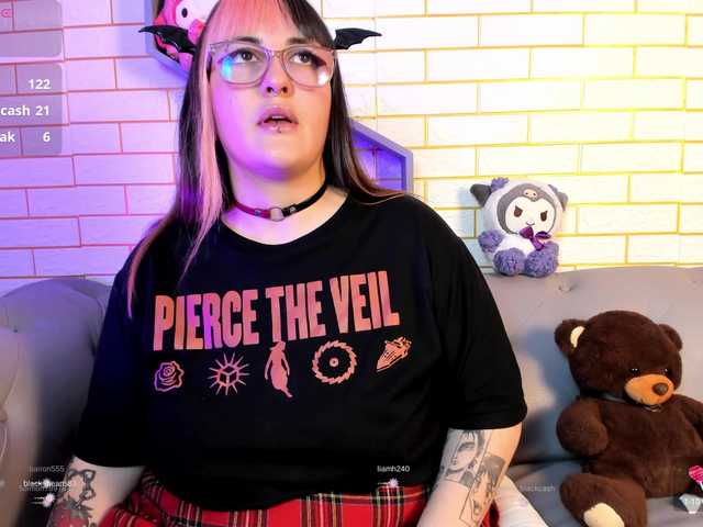 Gomory-kitty live cam on BongaCams