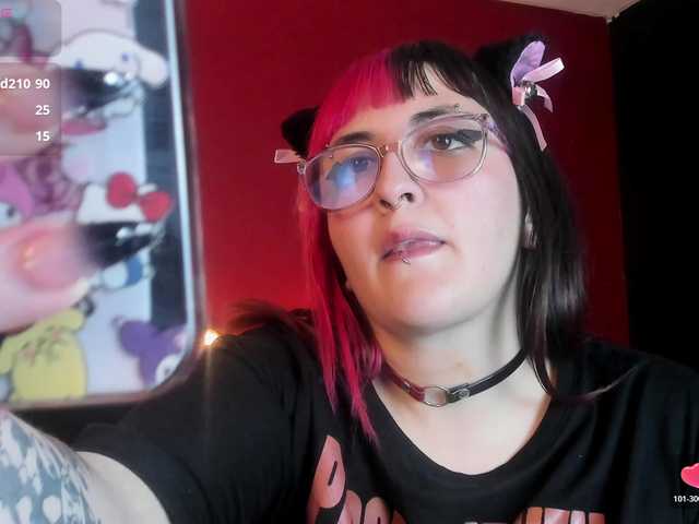 Gomory-kitty live webcam show
