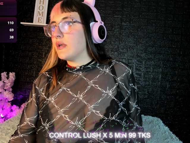 Gomory-kitty live cam on BongaCams