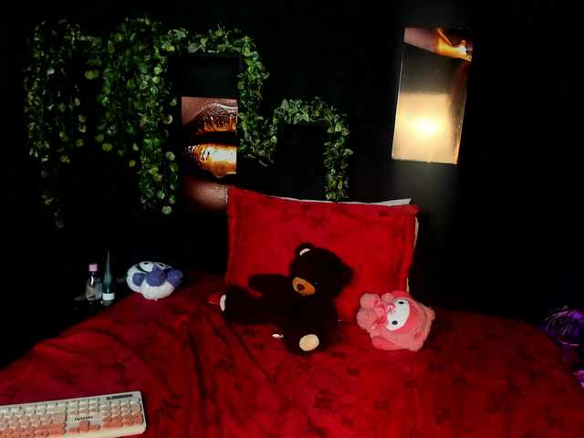 Gomory-kitty's BongaCams show and profile